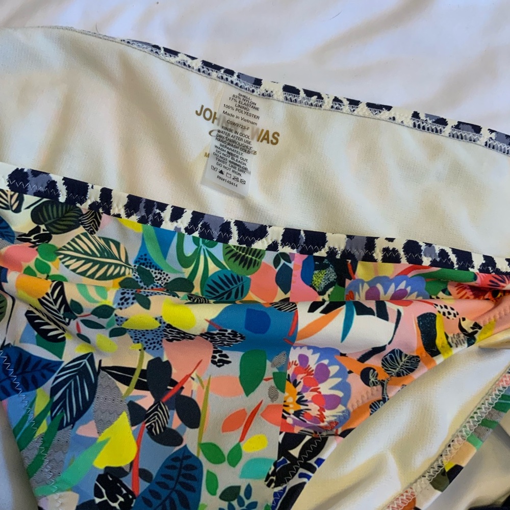 Johnny Was NWT Colorful Floral Bikini Bottom - Picture 3 of 3